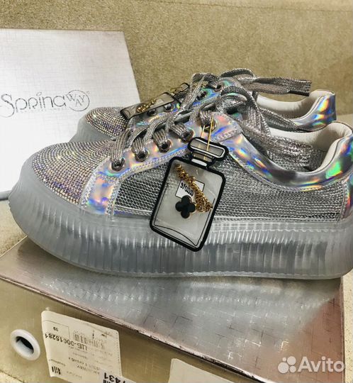 Кроссовки женские 39 новые