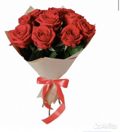 Букет из 9 роз с оформлением