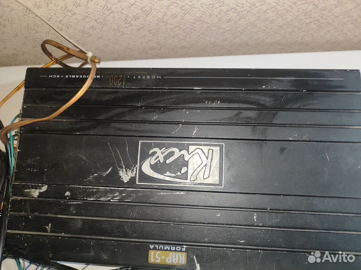 Сабвуфер и колонки и усилитель