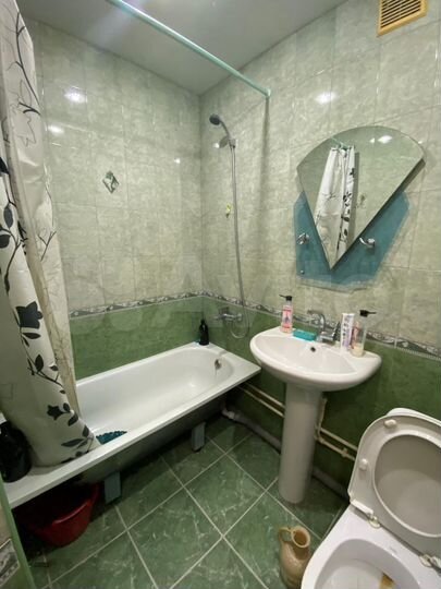 2-к. квартира, 64 м², 3/9 эт.