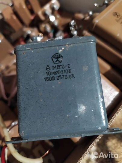 Радиодеталь конденсаторы