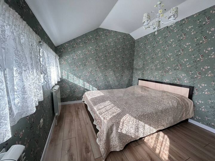 2-к. квартира, 75 м², 2/2 эт.