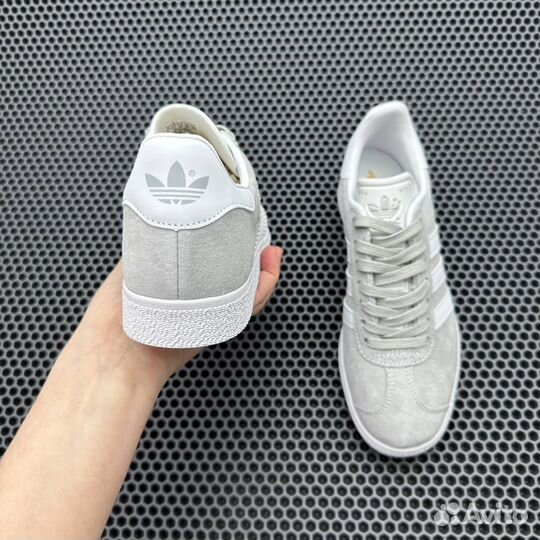 Кроссвки adidas Gazelle Bold