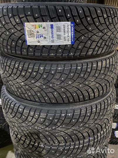 Triangle IcelynX TI501 235/60 R18