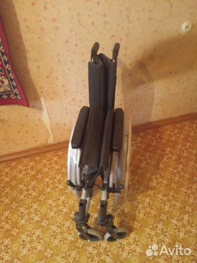 Инвалидная коляска новая