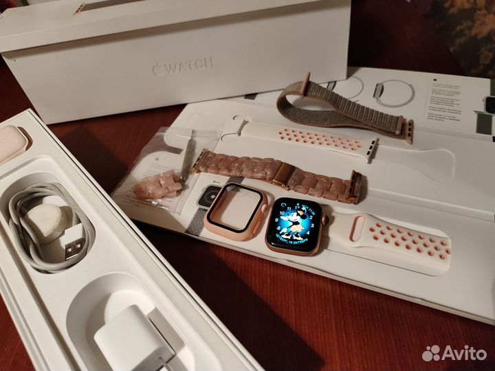 Часы apple watch 4 40 mm