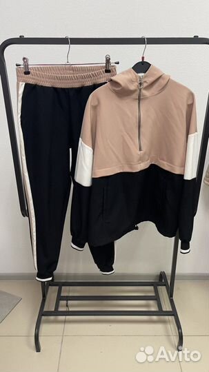 Женский спортивный костюм Zara