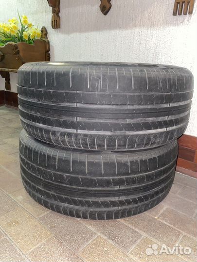 Pirelli P Zero 255/40 R20 101Y
