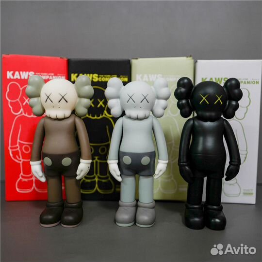 Коллекционные игрушки kaws