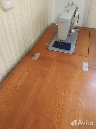 Швейная машинка