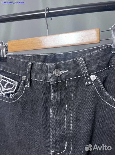 Штаны True Religion на руках (Арт.31574)