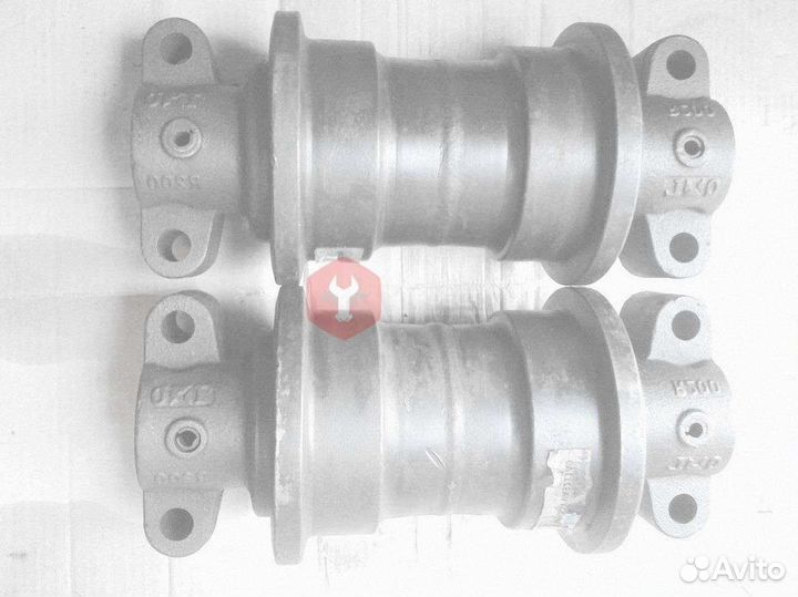 Каток поддерживающий Komatsu PC220LC-8 VKM4182V