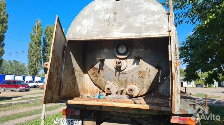 Полуприцеп бортовой ОДАЗ 885, 1967