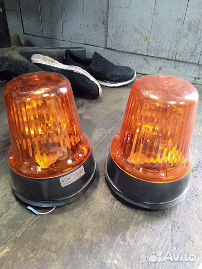 Маяки проблесковые 24вольта