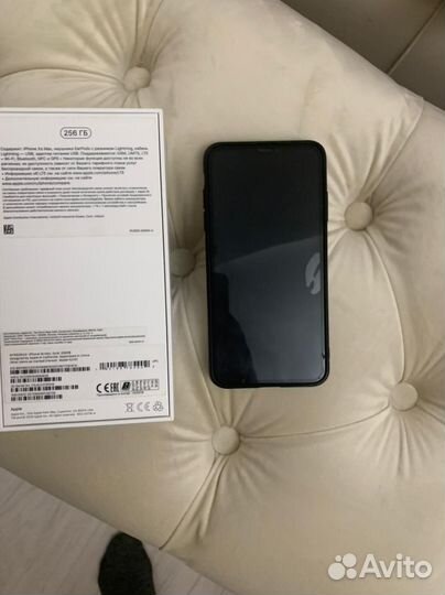 Телефон iPhone Xs max 256 gb