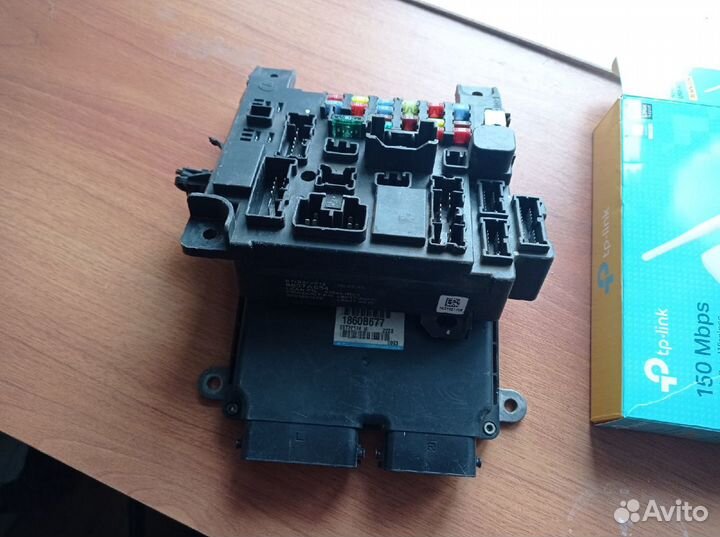 Блок управления двигателя митсубиси