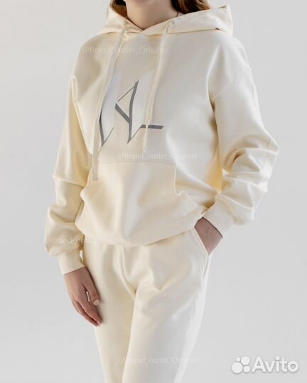 Новый спортивный костюм Karl lagerfeld оригинал