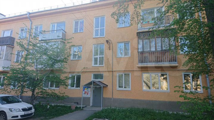 2-к. квартира, 43,2 м², 1/3 эт.