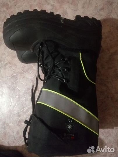 Зимние ботинки