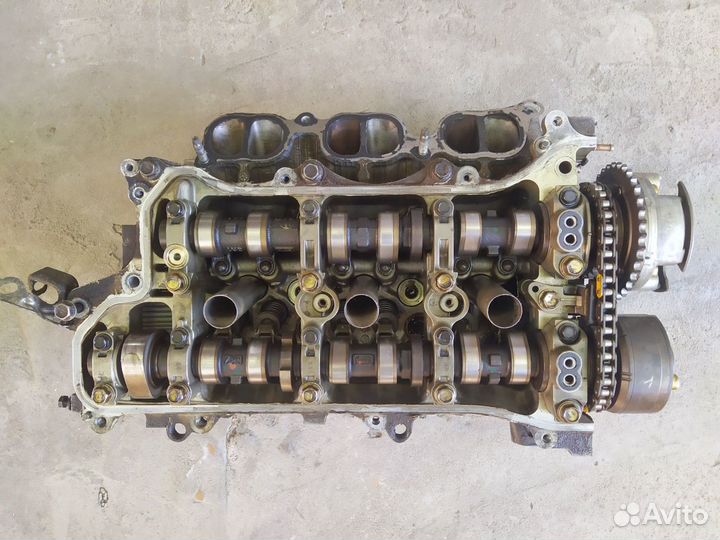 Гбц в сборе правая Lexus GS300 3GR-FSE