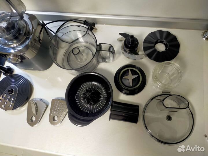 Кухонный комбайн redmond rfp-3909