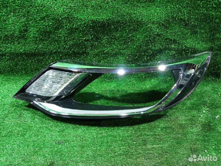 Маска фары Rio (11-14) L б/у