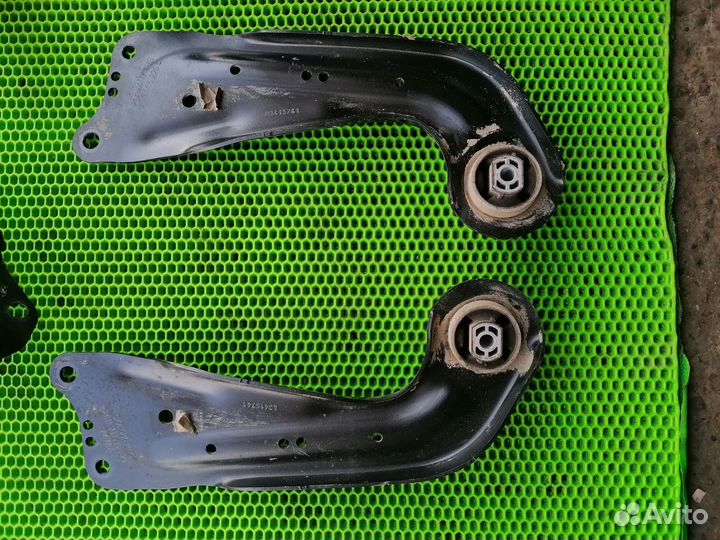 Рычаг задней подвески на VW Passat B8 2015-2019