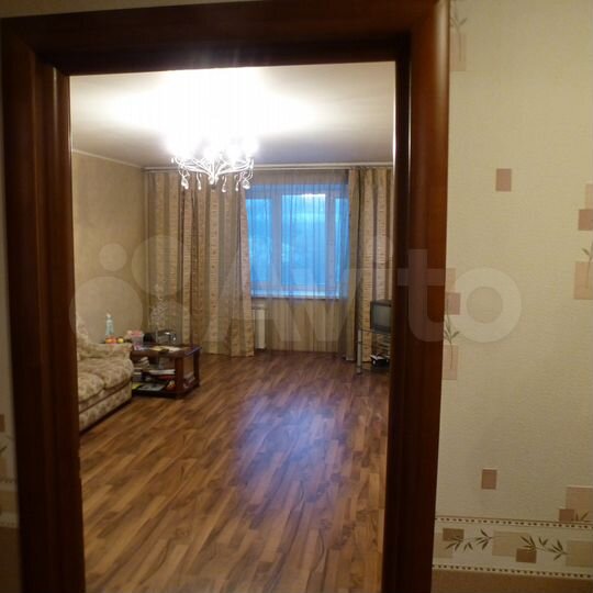 2-к. квартира, 75 м², 4/10 эт.