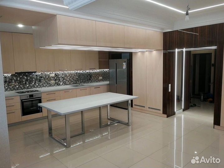 Кухонный гарнитур 