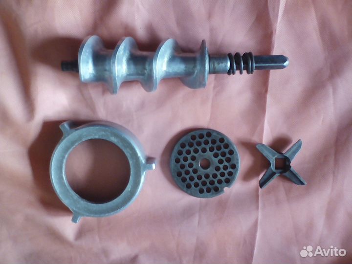 Мясорубка электрическая СССР