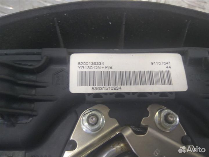 Подушка безопасности водителя Опель Vivaro A