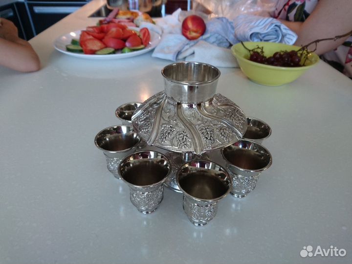 Диспенсер для напитков