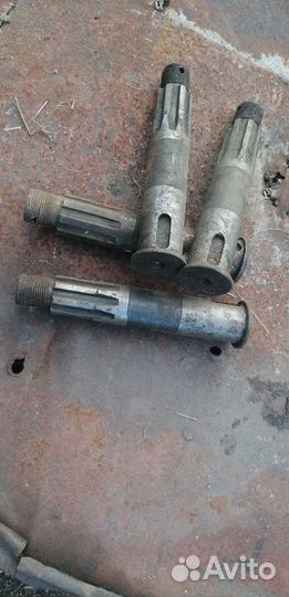 Шестерни и валы к роторной косилке крн 2.1