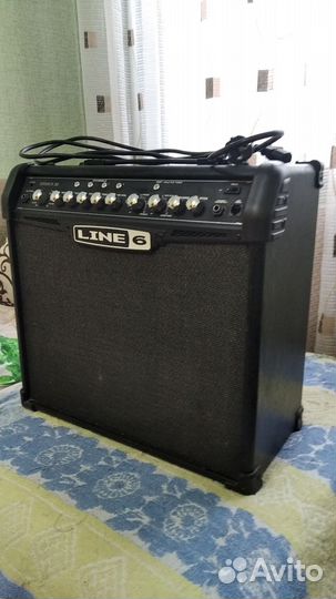 Гитарный комбоусилитель Line6 Spider IV 30 Watt