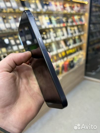 iPhone 15 Pro, 256 ГБ