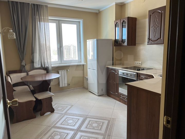 2-к. квартира, 62 м², 6/16 эт.