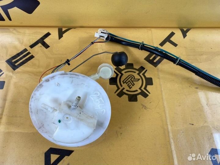 Датчик уровня топлива Audi S5 8T 4.2 caua 2009