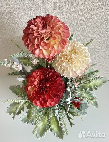 Цветочная композиция на стол