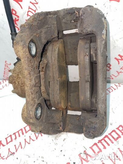 Суппорт тормозной передний правый Peugeot 207 EP6