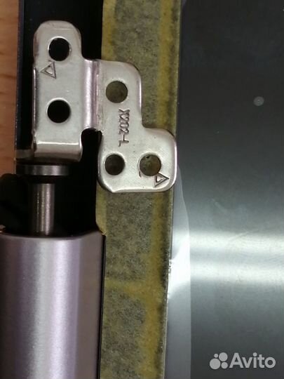 Матрица Asus X200