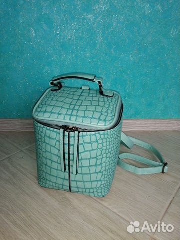 Продаётся женский стильный рюкзак