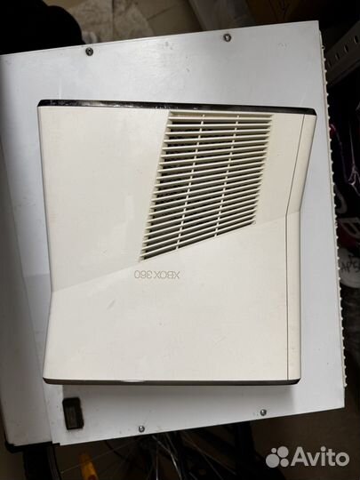 Xbox 360 slim model 1439