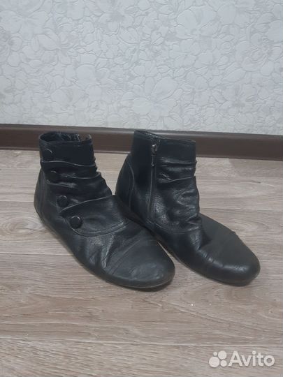 Ботинки женские