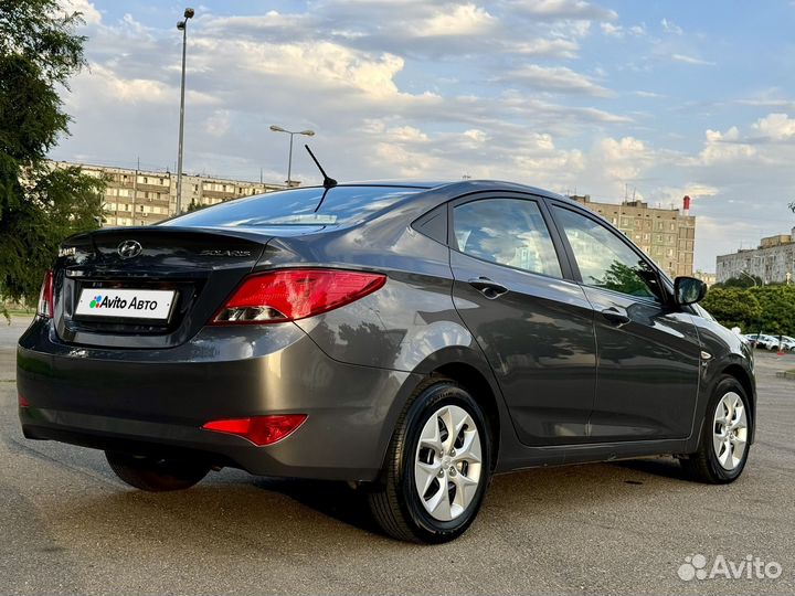 Hyundai Solaris 1.6 AT, 2015, 108 000 км