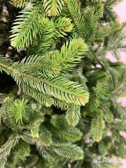 Елка новогодняя литая