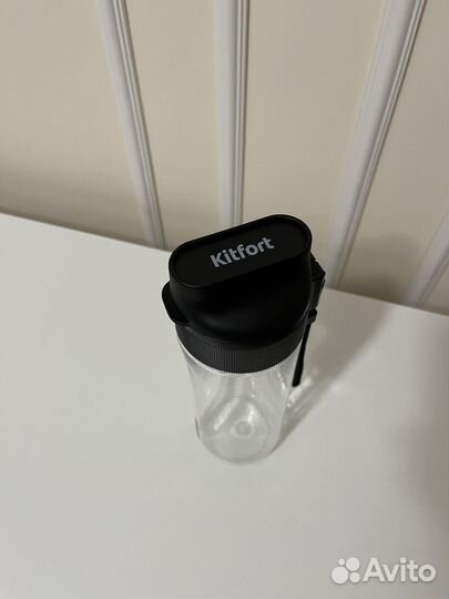 Бутылка для воды Kitfort