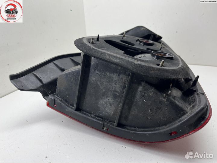 Фонарь задний левый б/у Honda Civic (1995-2000) RR1262