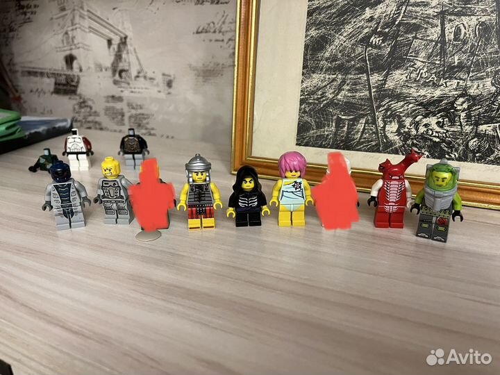 Lego минифигурки
