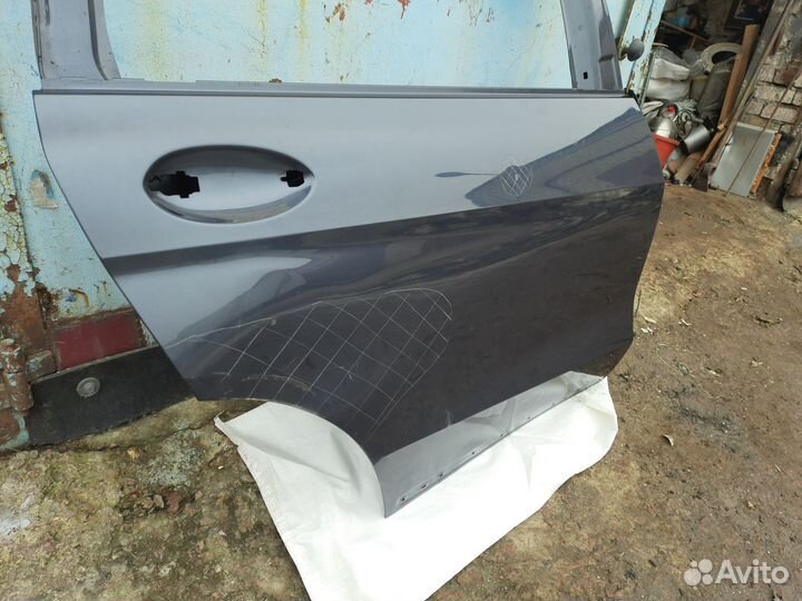 BMW X7 дверь задняя правая