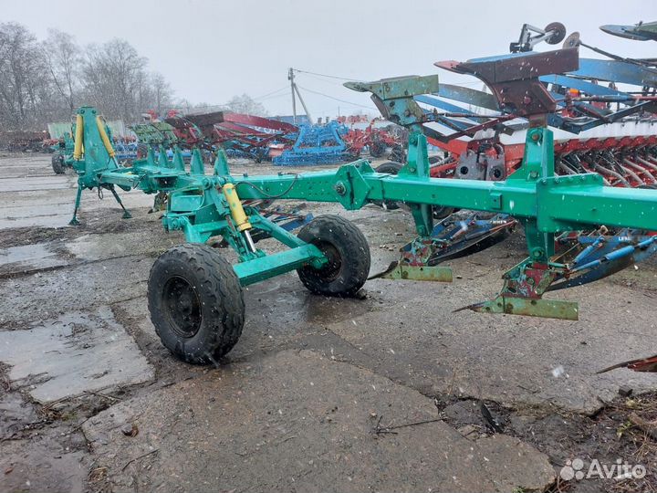 Плуг Минойтовский ремонтный завод 7-8 корп. (ППО-7(8)-40К), 2012